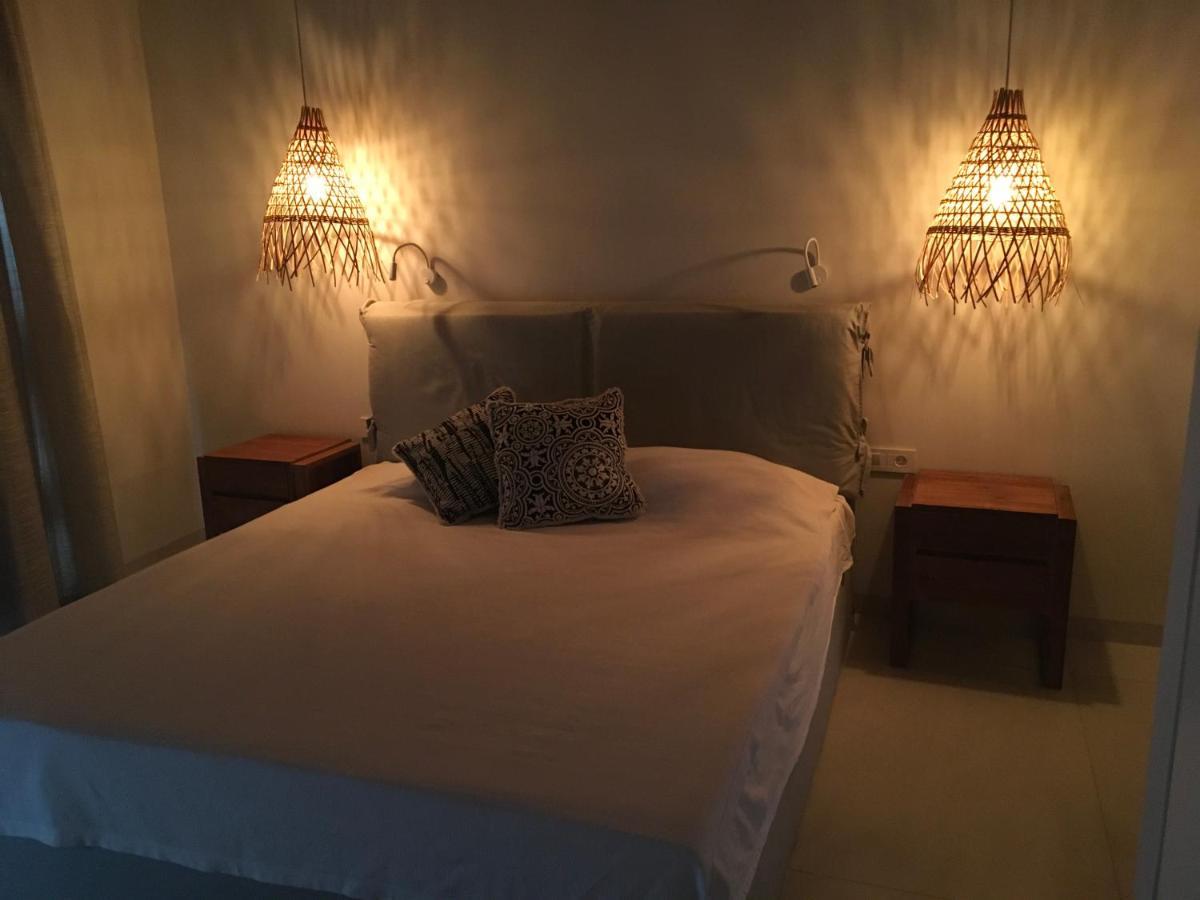 Arion Seaside Suites Paleros Εξωτερικό φωτογραφία