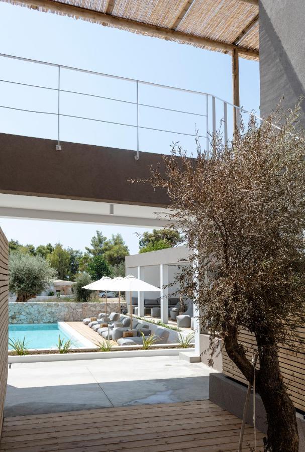 Arion Seaside Suites Paleros Εξωτερικό φωτογραφία